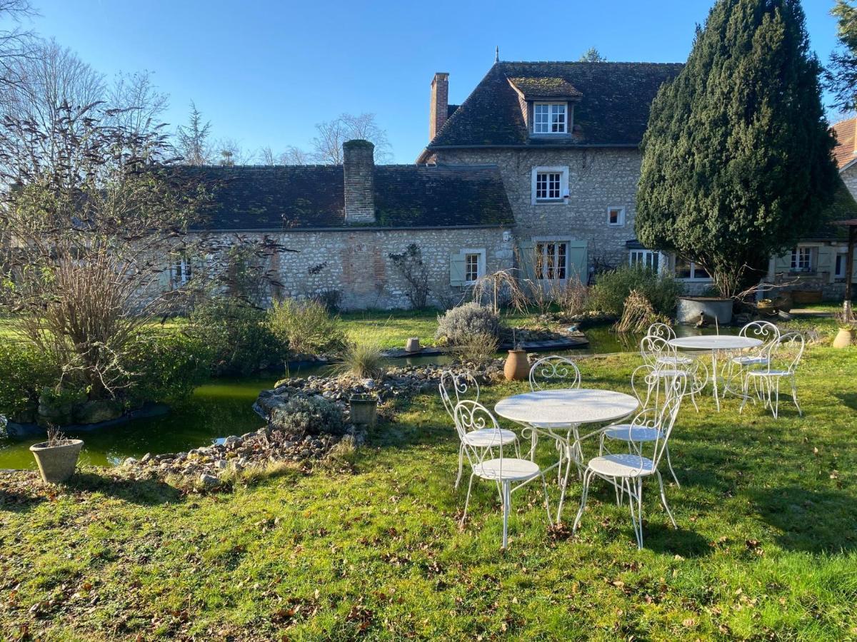 Une Vie En Rose Pressagny-lʼOrgeuilleux Exteriör bild