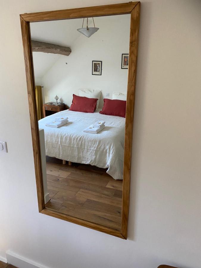 Une Vie En Rose Pressagny-lʼOrgeuilleux Exteriör bild