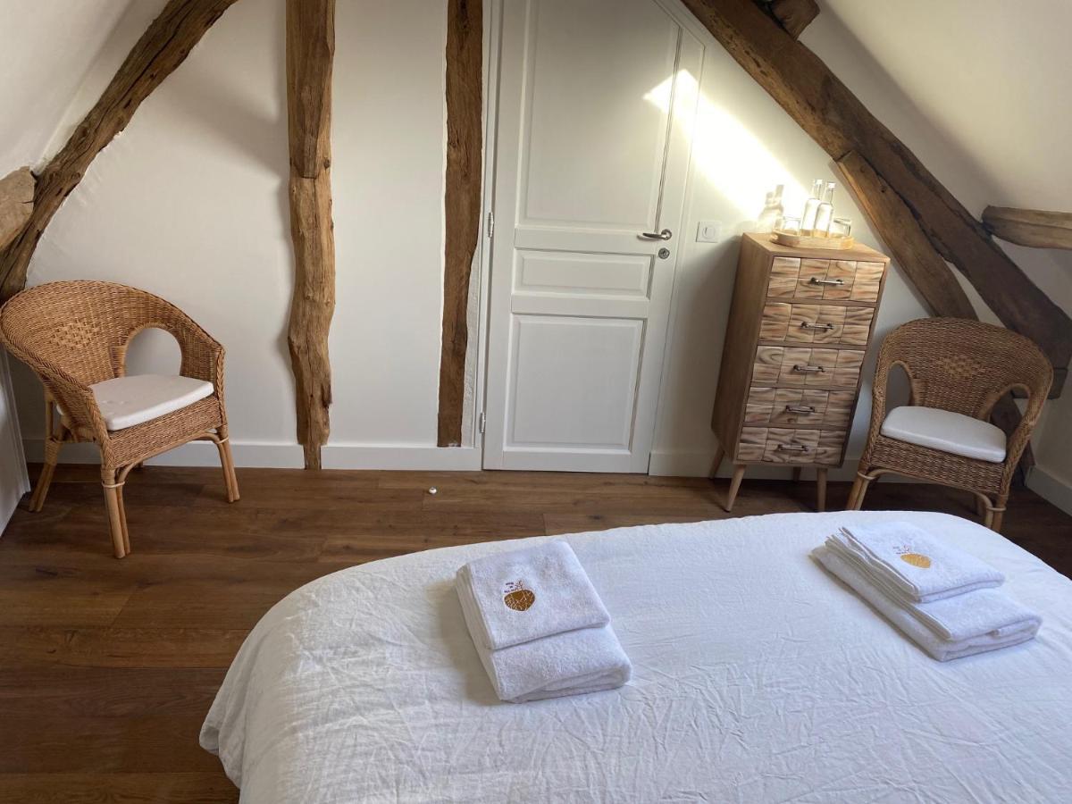 Une Vie En Rose Pressagny-lʼOrgeuilleux Exteriör bild